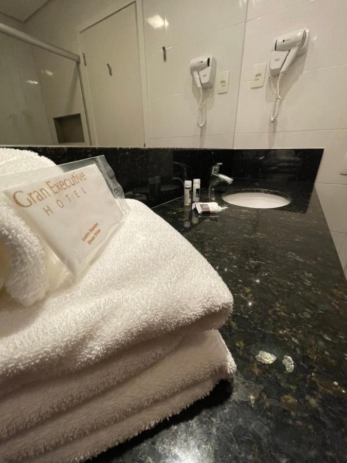 Gran Executive Hotel Uberlândia Екстериор снимка